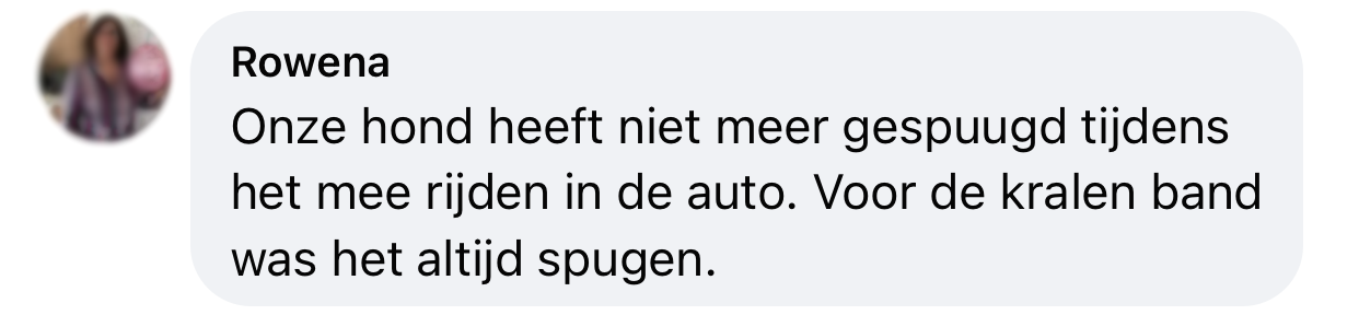 Hond niet meer gespuugd in auto tekenband