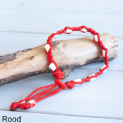 Natuurlijke tekenband vlooienband vlooienbandje tekenbandje tekenhalsband tekenketting alternatief biologisch tekenspul vlooienspul natuurlijke basis hond kat rood