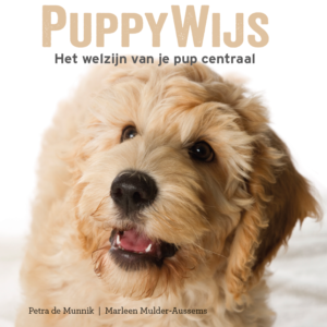 Boek Puppywijs puppy pup opvoeden trainen training online kopen op voorraad