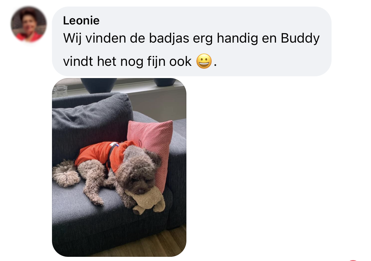 Shih tzu boomertje klein hondje badjas hondenbadjas