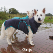 chillcoat superfurdogs badjas hond witte zwitserse herder hondenbadjas aanbieding goedkoop
