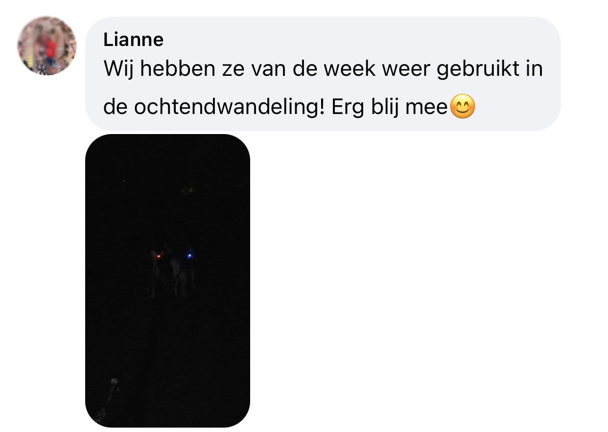 Lampje hond ervaring orbiloc hondenlampje zichtbaar in het donker