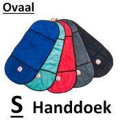 Kleine handdoek met zakken voor de natte hond