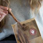 Hertenpees snack hond herten pees pezen hertensnack gevaarlijk